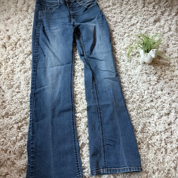 Classic straight leg Angels Women's Blue Straight Leg vintage y2k 2000s Jeans. C - Picture 3 of 8